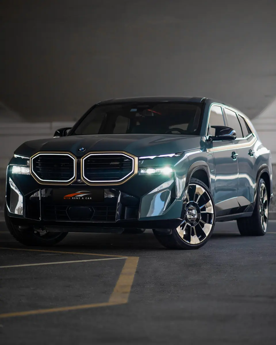 BMW XM