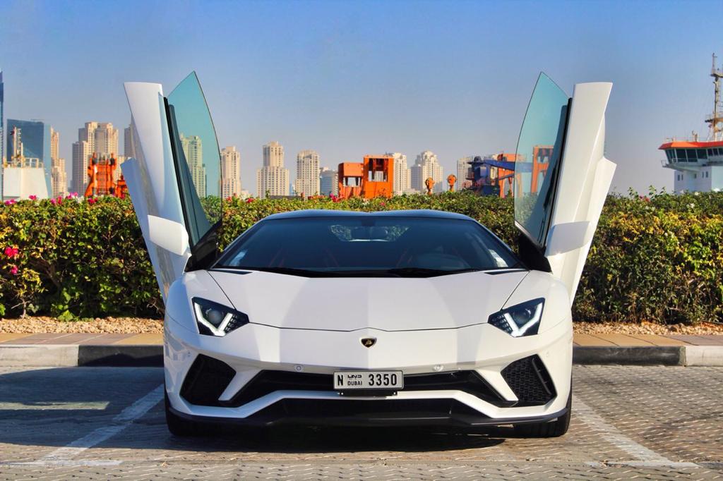 Lamborghini Aventador RoadSter 2019