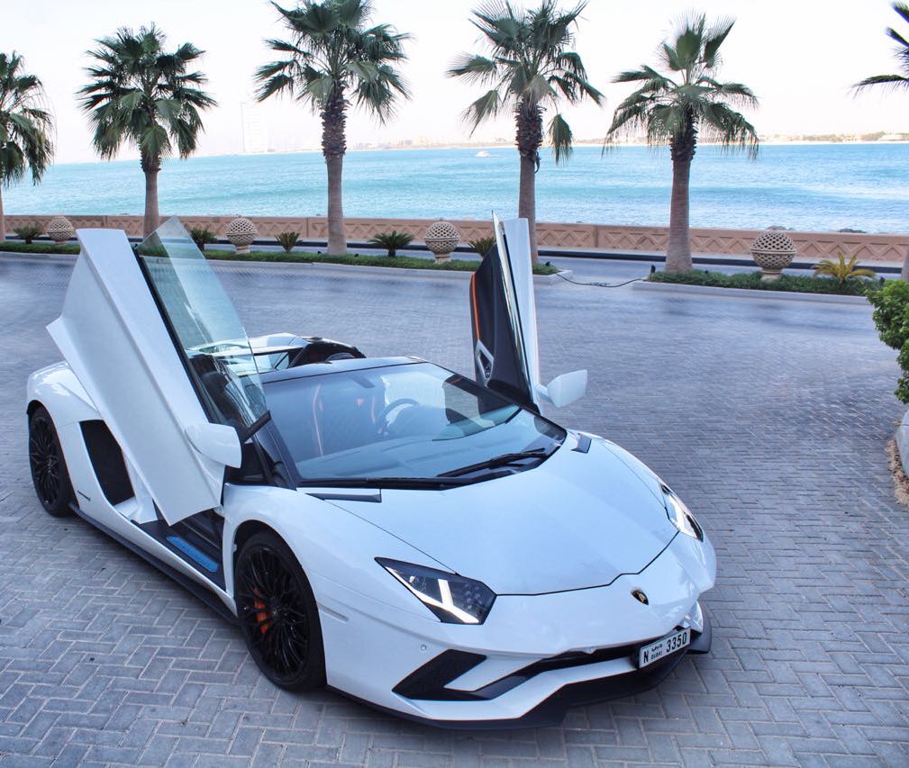 Lamborghini Aventador S 2019