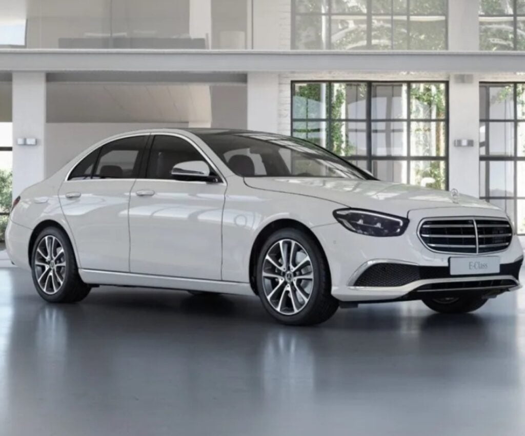 Mercedes E 200