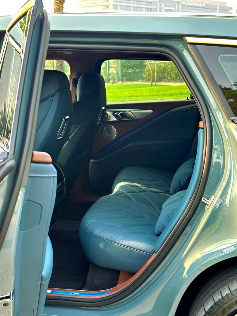 BMW XM 2023